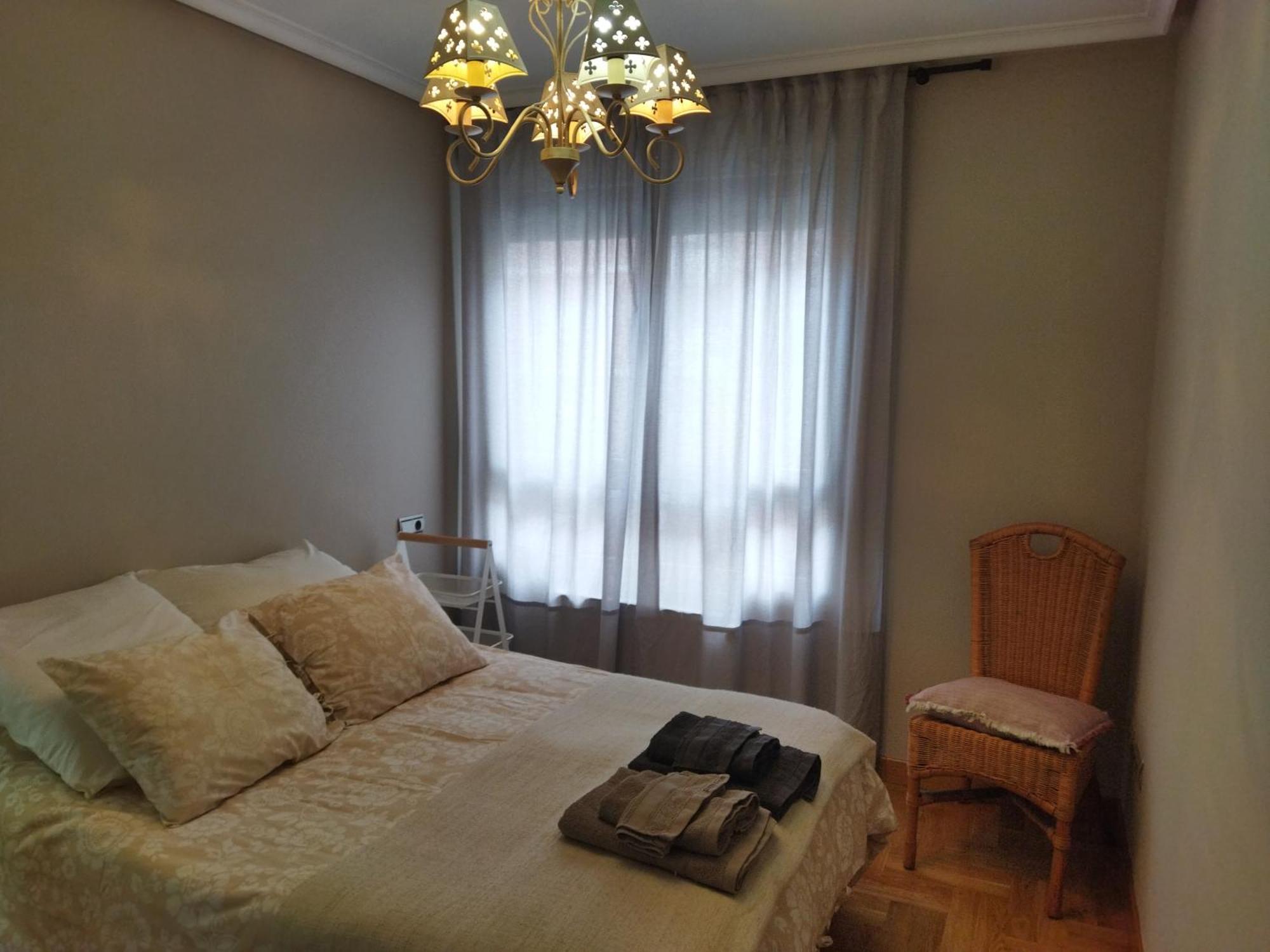 Centrico Apartamento Oviedo Parking Y Wifi Gratuitos Admite Mascotas Kültér fotó